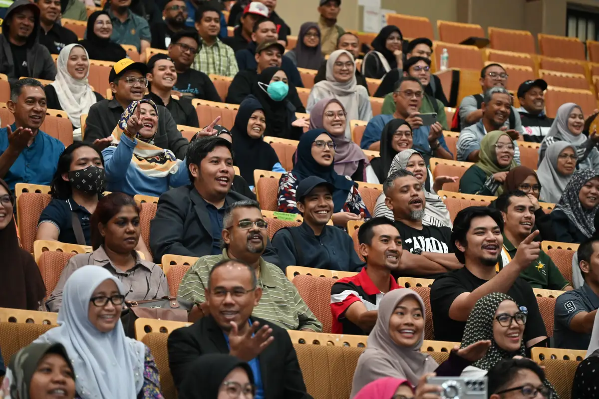 Peserta kelas fizikal EOA di UKM Bangi